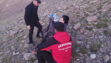 Erciyes Dağı'nda mahsur kalan turist kurtarıldı