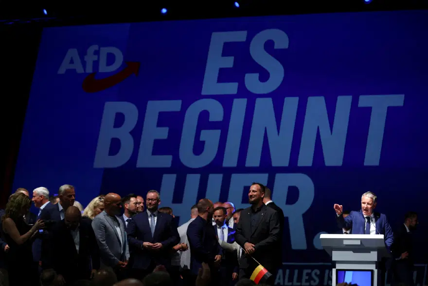 Almanya’da siyasi deprem: AfD oyların yüzde 44’ünü aldı 3