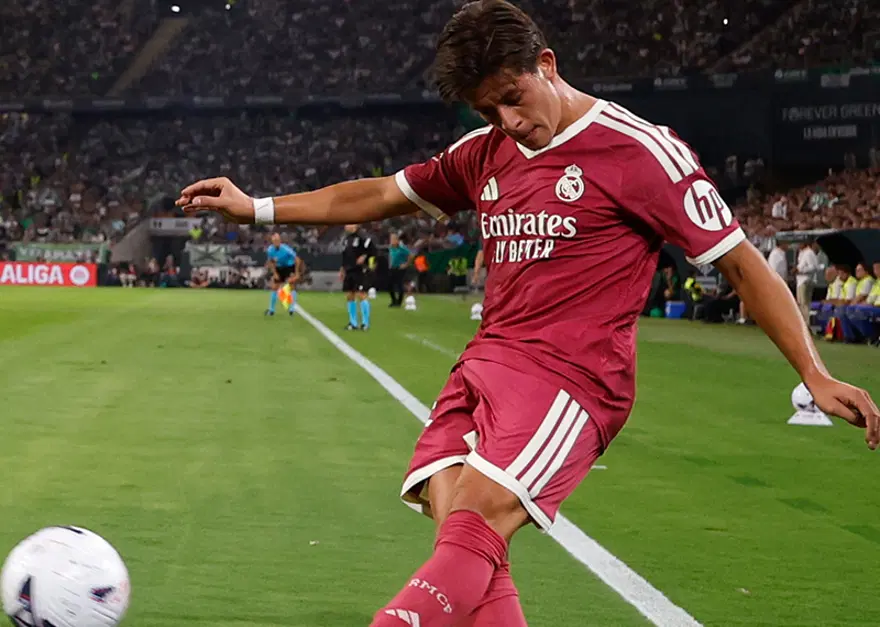 Arda Güler bir ilki başardı ama yetmedi. Real Madrid, Betis deplasmanında vurgun yedi
