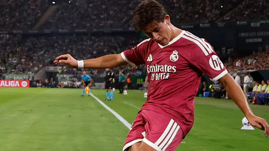 Real Madrid'de Arda Güler için karar verildi. Sözleşme ve imza şartları belli oldu 3