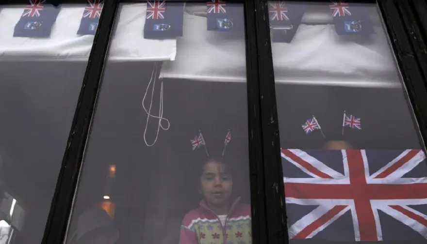 LONDRA'DAN YANIT: FALKLANDLILAR İNGİLİZ KALMAYI SEÇTİ 2