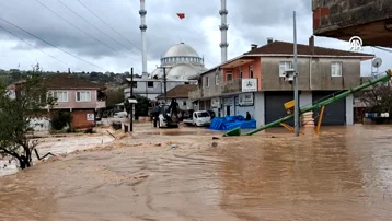 Sakarya’da 2 günlük sağanak: Metrekareye 150 kilograma yağış düştü