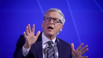 Bill Gates'ten yapay zeka uyarısı. "Hükümetler çok geç kaldı"