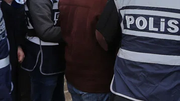 Tahliye edilen eski DHMİ Daire Başkanı Mehmet Cemil Acar gözaltına alındı