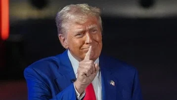Trump'tan bazı medya kuruluşlarına Beyaz Saray yasağı