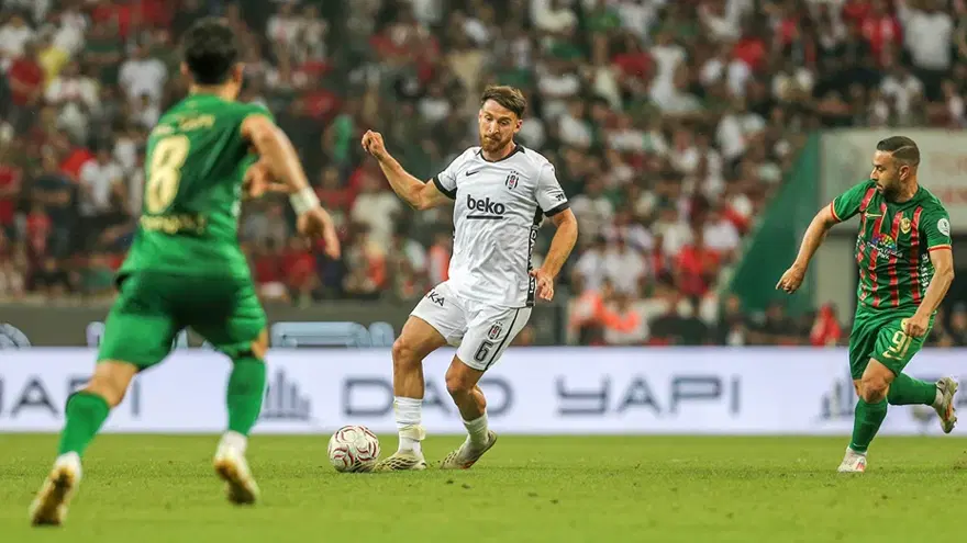 "Beşiktaş hatalarının bedelini ödedi" Spor yazarları Amedspor maçını yorumladı 1