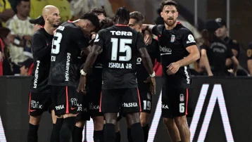 Beşiktaş derbide Fenerbahçe'yi mağlup etti
