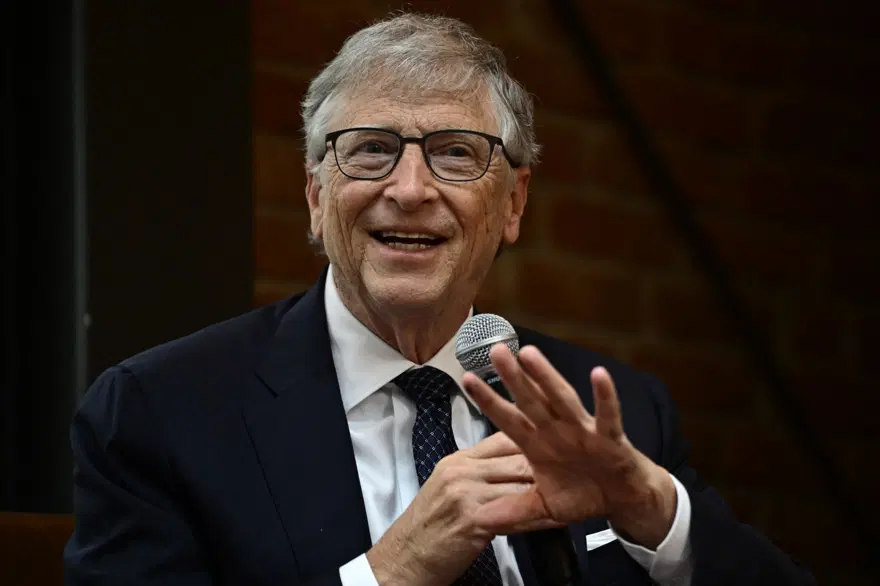 Bill Gates'ten yapay zeka uyarısı. "Hükümetler çok geç kaldı" 3