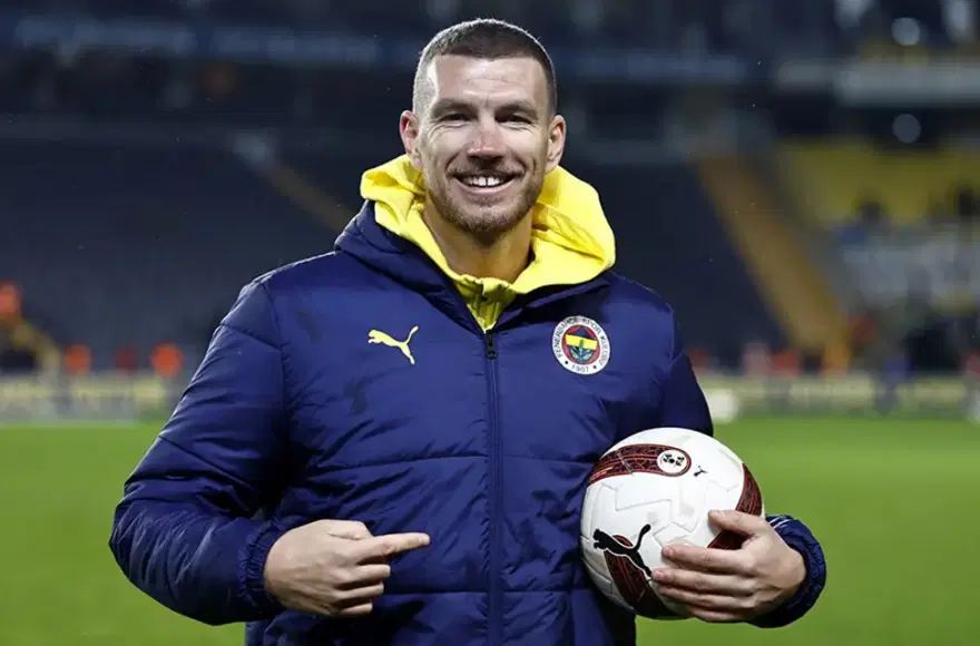 Bir devir sona eriyor, Edin Dzeko kararını açıkladı 3