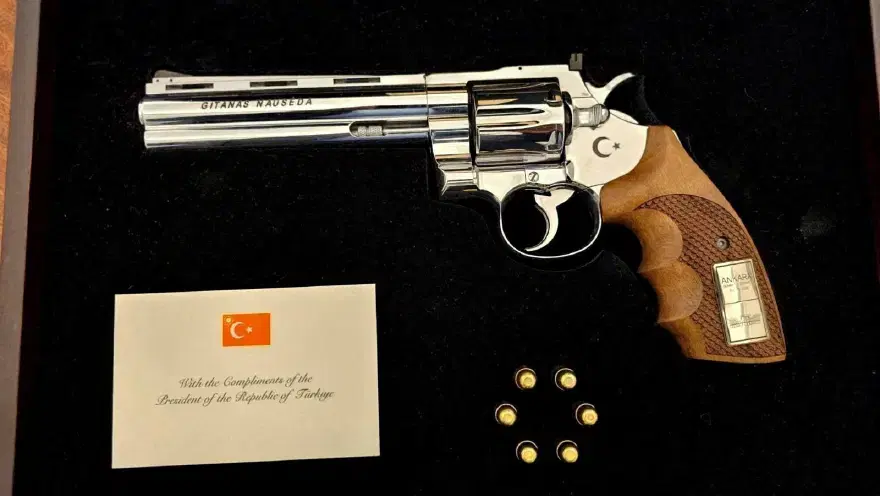 TABANCAYA KARŞILIK KILIÇ HEDİYESİ 1