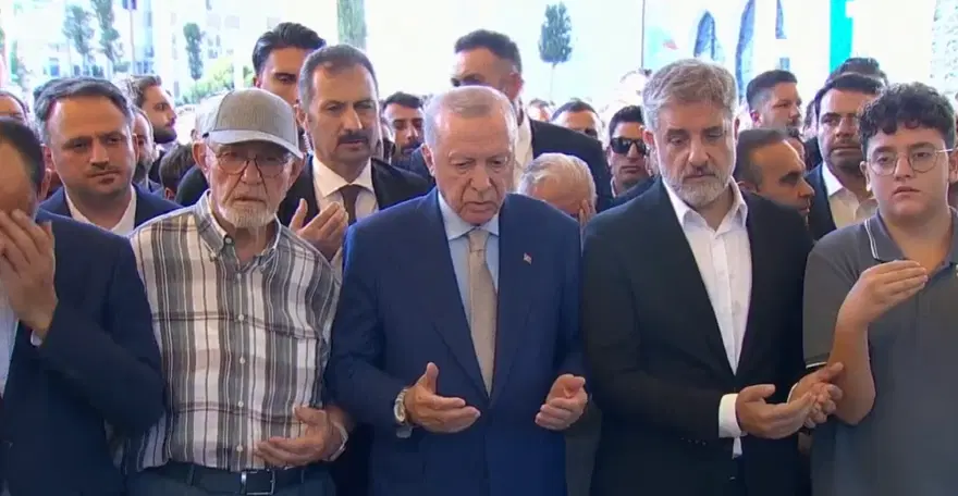 Cumhurbaşkanı Erdoğan, Zehra Önen'in cenaze törenine katıldı