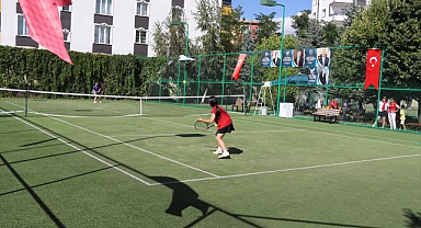 120 sporcu sahada! Start verildi