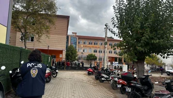 11 öğrencinin yaralandığı okul saldırısının ardından yeniden dersbaşı