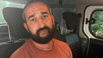 Kırmızı bültenle aranıyordu, Antalya’da yakalandı