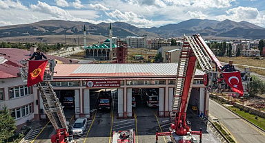 Erzurum İtfaiyesi 4,68 dakikada olay yerinde!