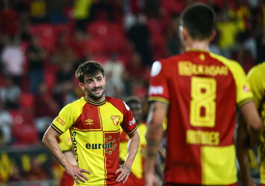 Göztepe kalecisi Gugeshashvili'den taraftara sert sözler. ''Bir gün mutlaka karşılaşacağız'' 3
