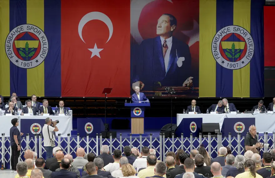 "FENERBAHÇE'NİN MALINA ÇÖKMÜŞLER" - MİLLİYET 2