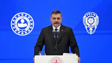 Bakan Çiftçi'den emniyet müdürlerine 10 talimat. "Tehlike okul kapısına gelmeden tedbir alacağız"