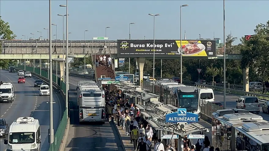 TOPLU ULAŞIM ARAÇLARI ÜCRETSİZ 1