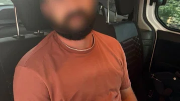 Kırmızı bültenle aranıyordu, Antalya’da yakalandı