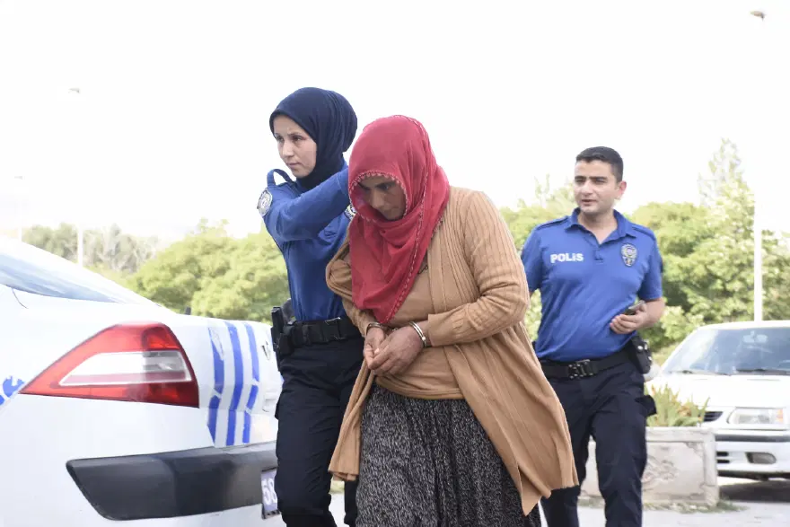 ANNENİN ÇELİŞKİLİ İFADELERİ 1