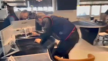 Trafik kazası geçirenlerin bilgilerini paylaşarak dolandırıcılık yapan şebekeye operasyon