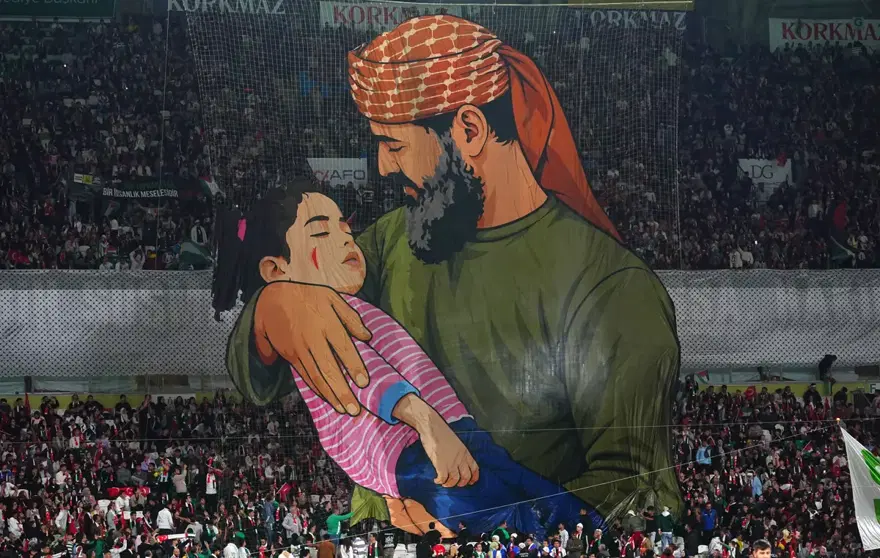 Konya'da Filistin için oynadılar. Dünyaya en anlamlı mesajı skorboarddan verdiler 2
