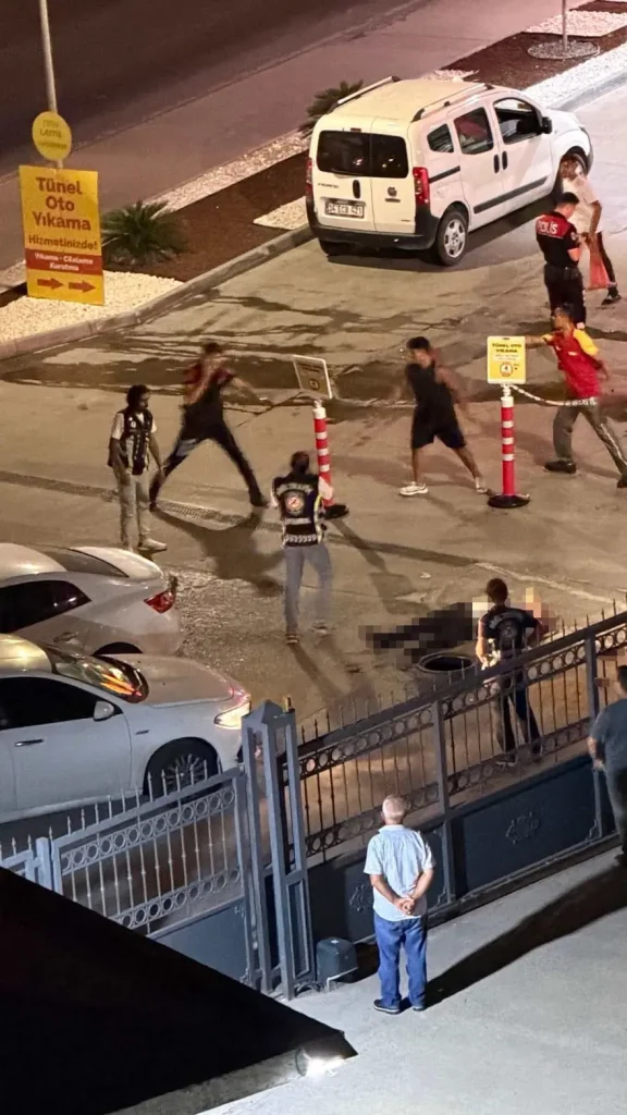 Korsan taksici emekli polis, ceza yazan polisi vurdu 3