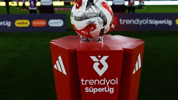 Süper Lig'de iki haftalık program açıklandı, derbi tarihi belli oldu