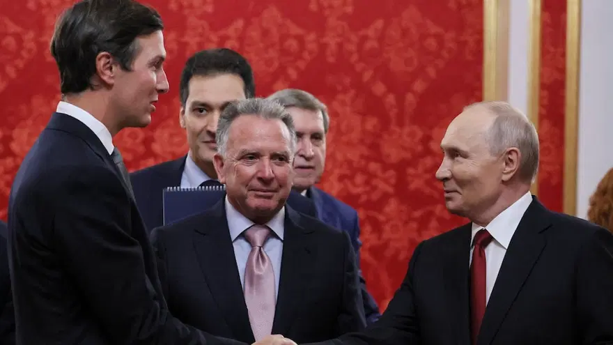 Putin, Trump'ın özel temsilcileriyle Kremlin'de görüştü 2