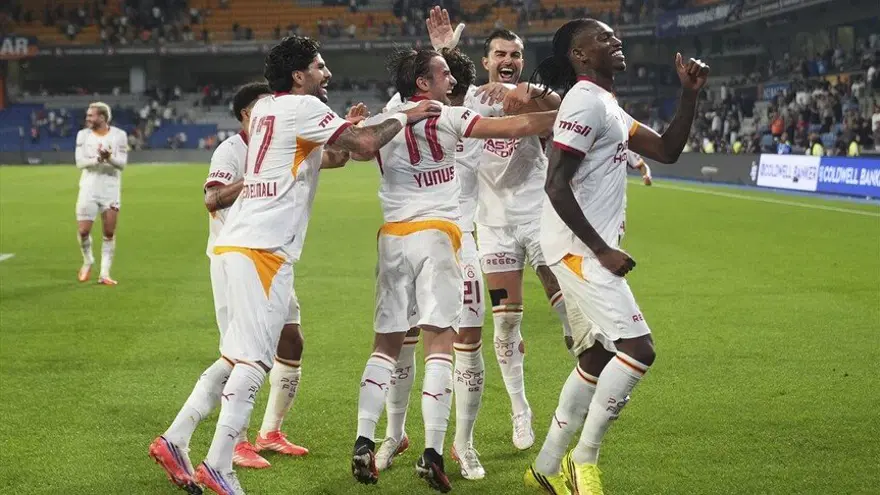 GALATASARAY'DA 3 ÖNEMLİ EKSİK 3