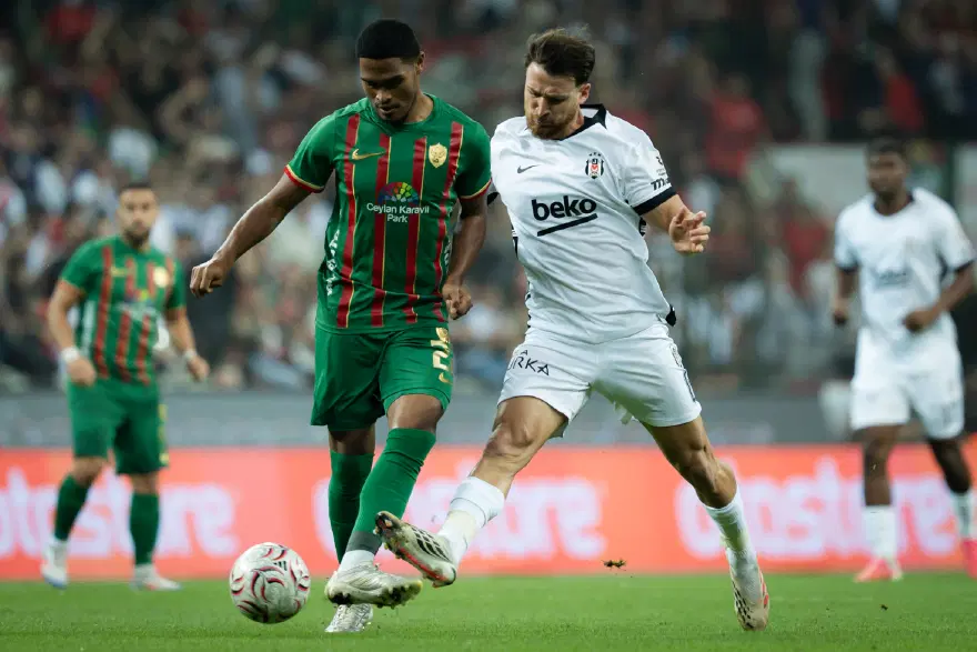 Süper Lig şampiyonluğu için olay tahmin. "Yüzde 52 ile ipi göğüsleyecek" 3