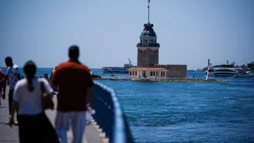 İstanbul'un gündüzü yaz gecesi üşütüyor. Meteoroloji son durumu paylaştı, 10 derece birden düşüyor