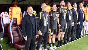 Galatasaray'dan kırmızı kart tepkisi. "Nedenini anlamadık, kör müsün diyor"