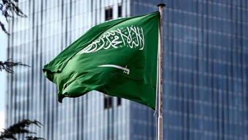 Suudi Arabistan alarmda. Ülkedeki 8 nokta için acil durum mesajı