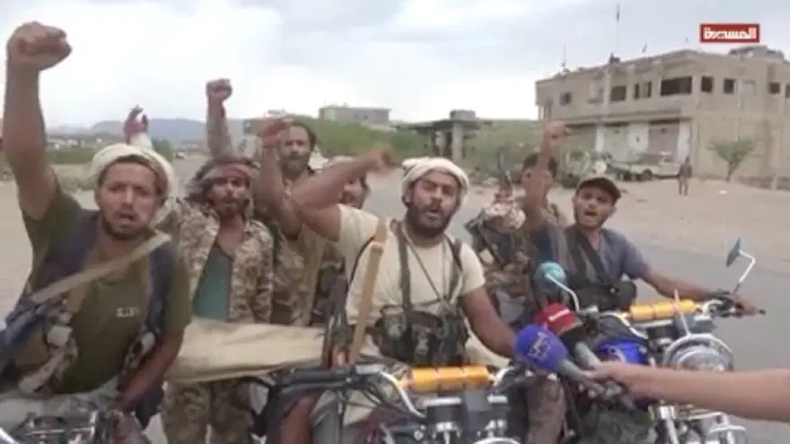 Yemen'de çatışmalar sürüyor. Husiler, Babülmendep'in kontrolünü ele geçirmek üzere 3