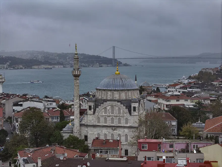 İSTANBUL'DA KUVVETLİ YAĞMUR GEÇİŞLERİ BEKLENİYOR 2