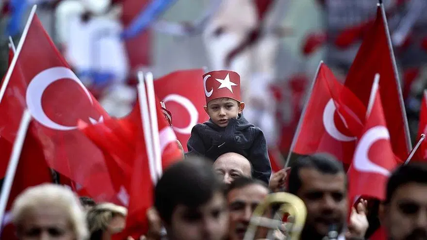 28 EKİM'DE BANKALAR VE KAMU KURUMLARI KAPALI MI, YARIM GÜN MÜ? 2