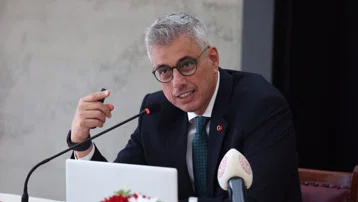 Bakan Memişoğlu: Türkiye’de 13-17 yaş arasındakilerin yüzde 30’u sigara kullanıyor