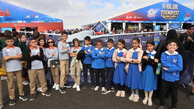 TEKNOFEST Güneydoğu, köy öğrencilerinin hayal dünyasında yeni pencereler açtı