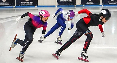 Erzurum’da Short Track heyecanı sürüyor!