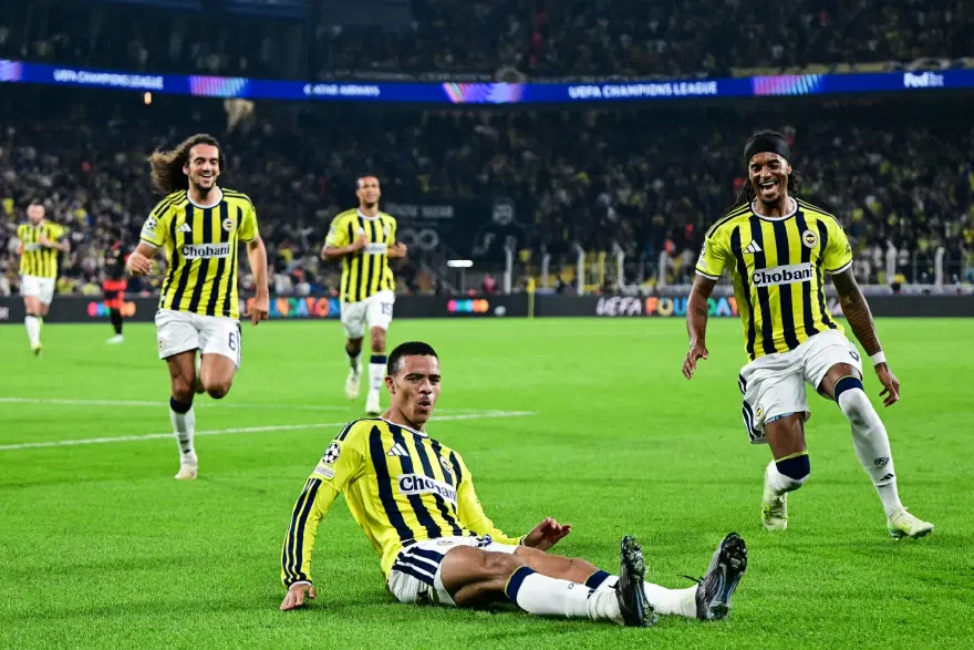 DİRK KUYT ESKİ KULÜBÜNE KARŞI 2