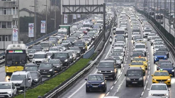 İstanbul'da trafik yoğunluğu arttı: İki önemli maç öncesi durum ne?