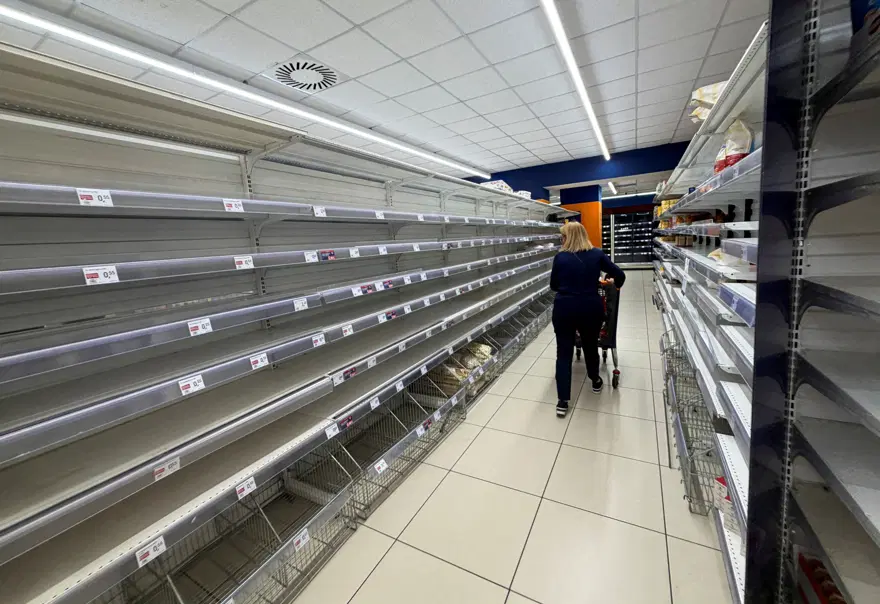 MARKET RAFLARI BOŞALDI 4