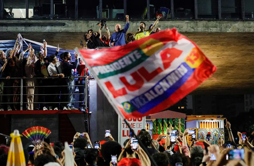 İlk turda yenilmişti, herkes şaşkın. Lula da Silva nasıl dördüncü kez başkan seçildi? 2
