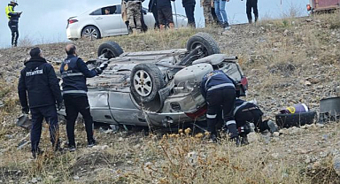 Otomobil takla attı: 2 yaralı