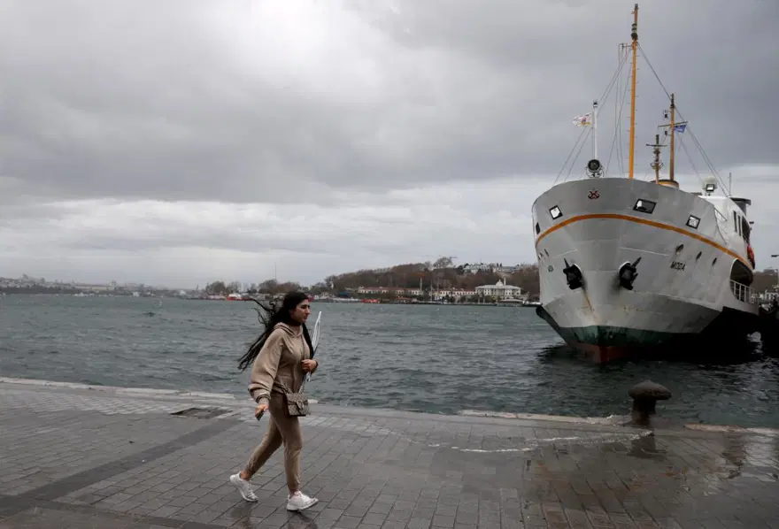 DENİZ ULAŞIMINA FIRTINA ENGELİ 3