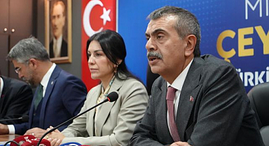 Bakan Tekin Erzurum'dan muhalefete yüklendi!