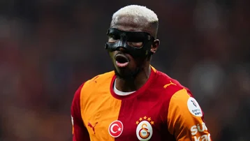 Galatasaraylıları endişelendiren iddia. Dünya devi, Victor Osimhen'i istiyor
