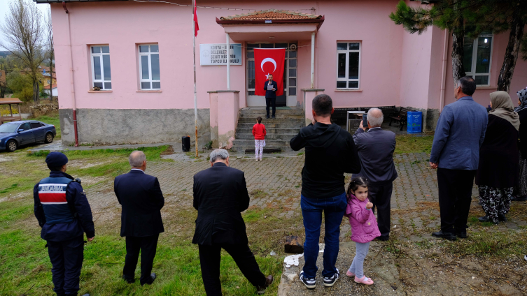 Tek öğrencisi olan okulda Cumhuriyet Bayramı törenle kutlandı